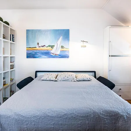 Ferienwohnung Ostsee-bernstein Mit Balkon Im Kaiserhof 4 Kellenhusen