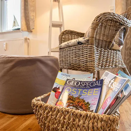 Apartment Ferienwohnung Ostsee-bernstein Mit Balkon Im Kaiserhof 4 *