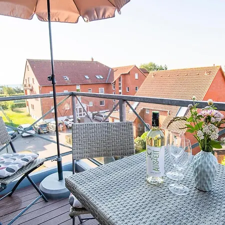 Ferienwohnung Ostsee-bernstein Mit Balkon Im Kaiserhof 4